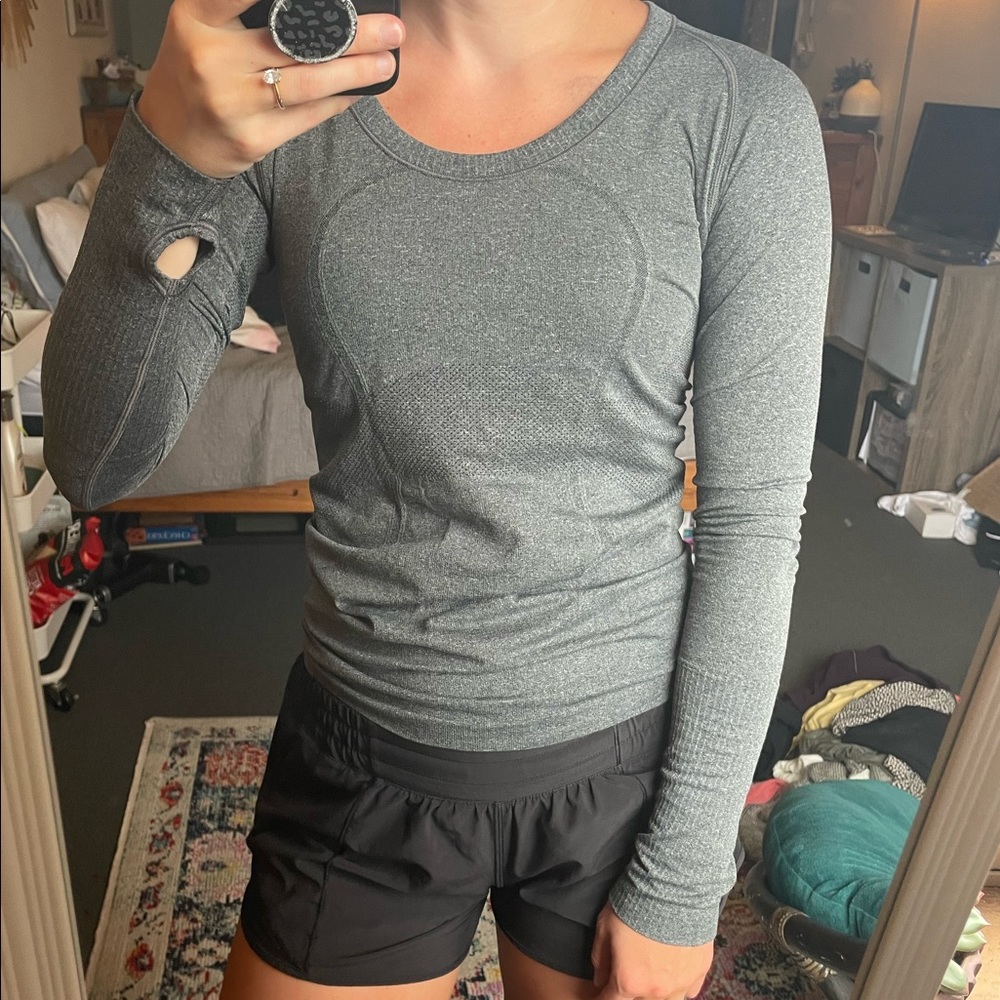 Lululemon long sleeve